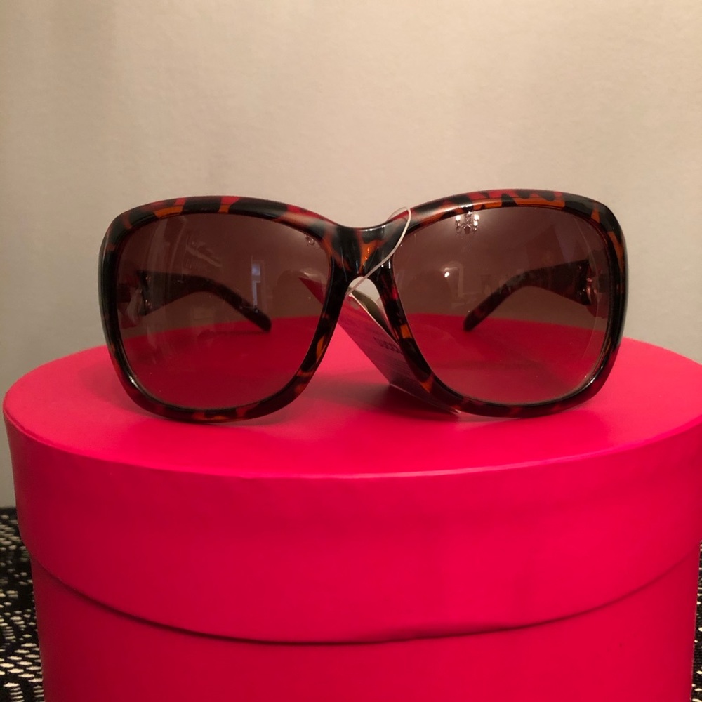 🎁3 for $20🎁 NWT Sunglasses